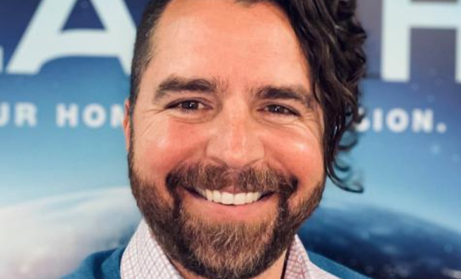 Front facing profile image of Dr. Keith Gaddis